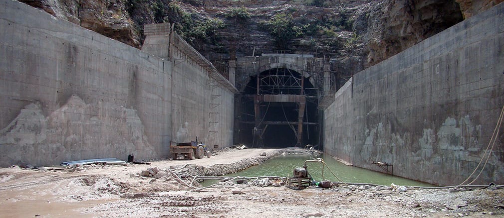 The_Tunnel_Gandikota_Entrance