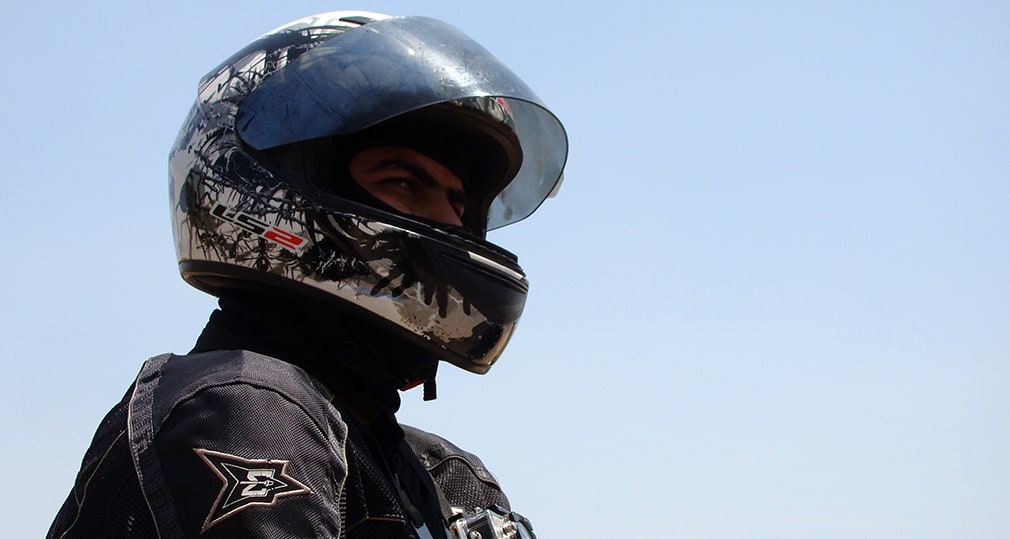 Biker_Side_Profile_Picture