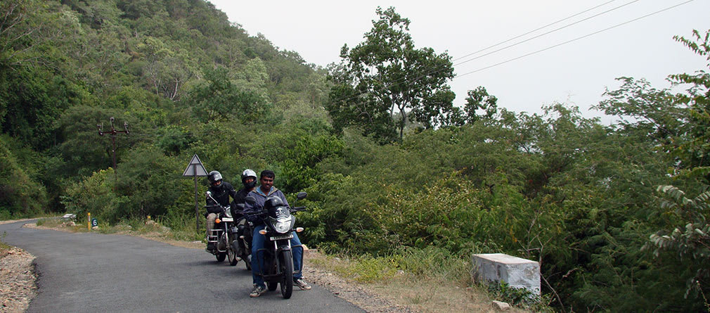 Karkegandi_Ghat_Adjacent_to_Sathyamangalam