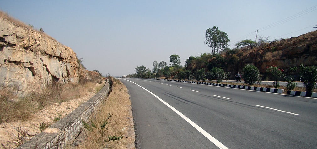 Awesome_Road_Bangalore_Hyderabad_Highway_2