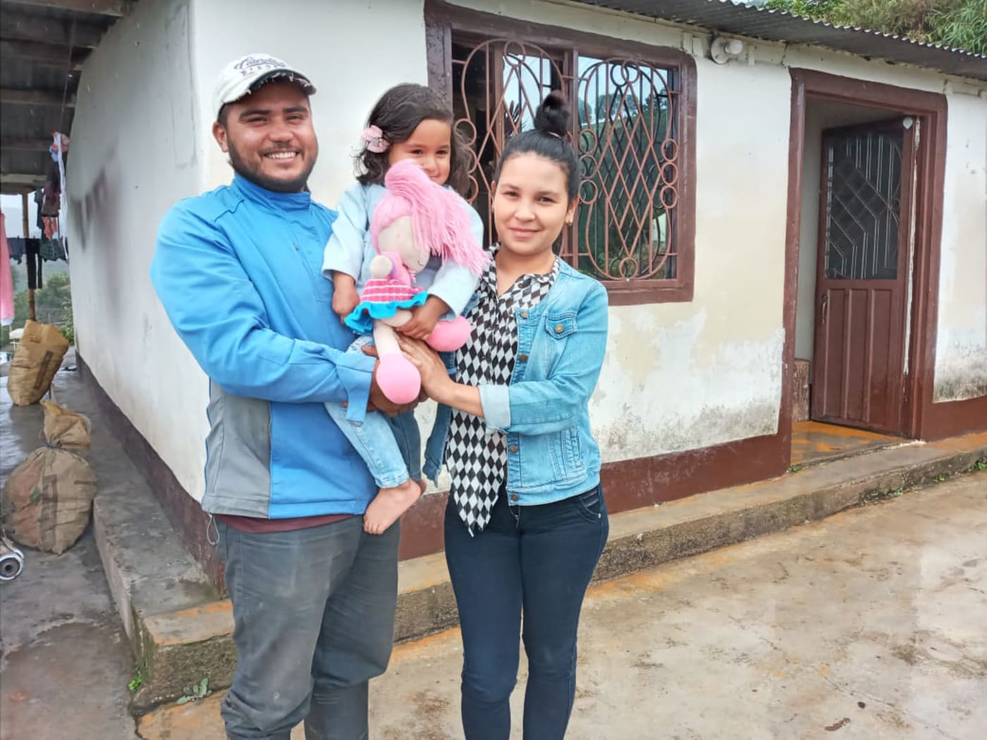 Rigoberto Chavarro in the farm with his trees.