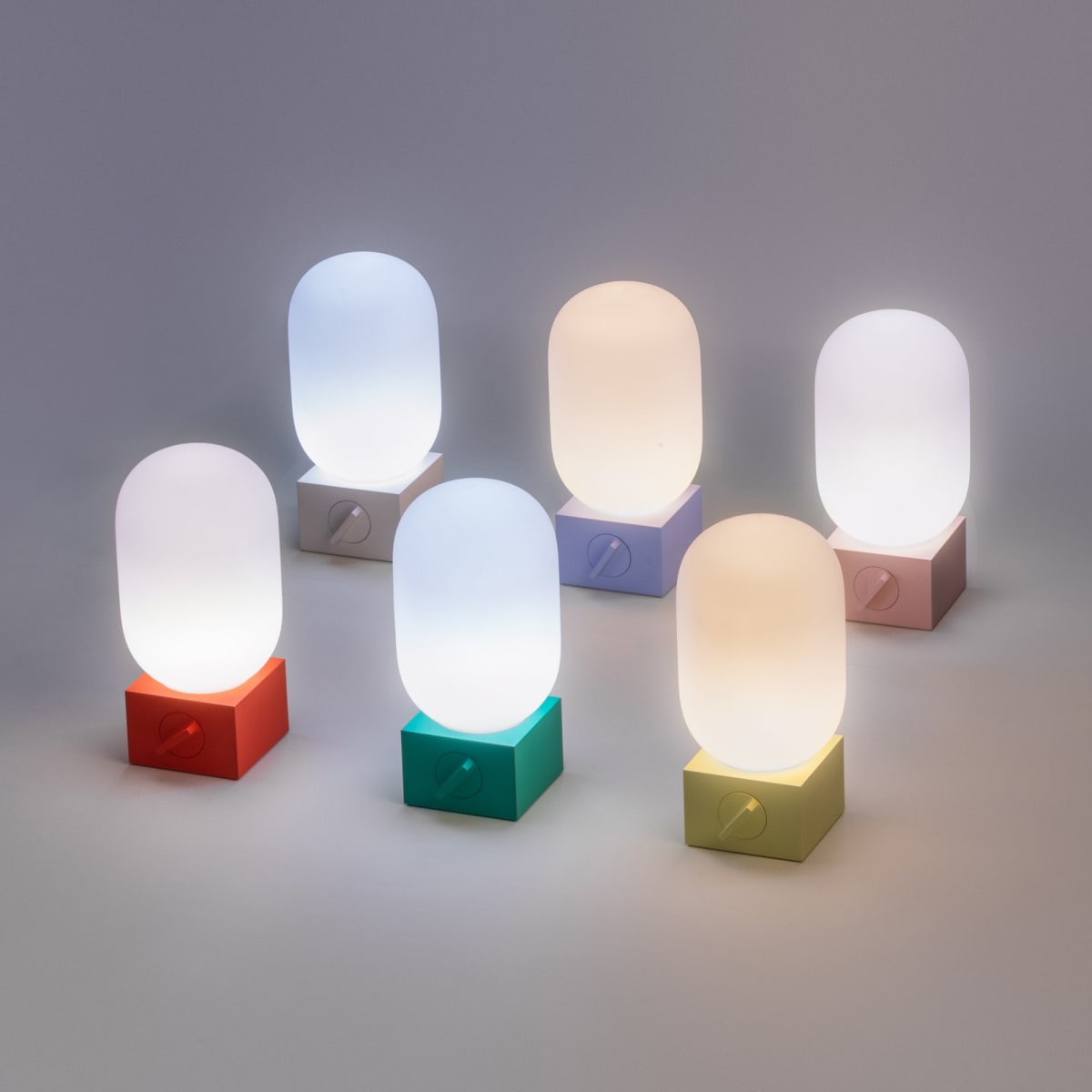 Lampe portable sans fil Native Union Portable Light, coloris Pine, vue de face