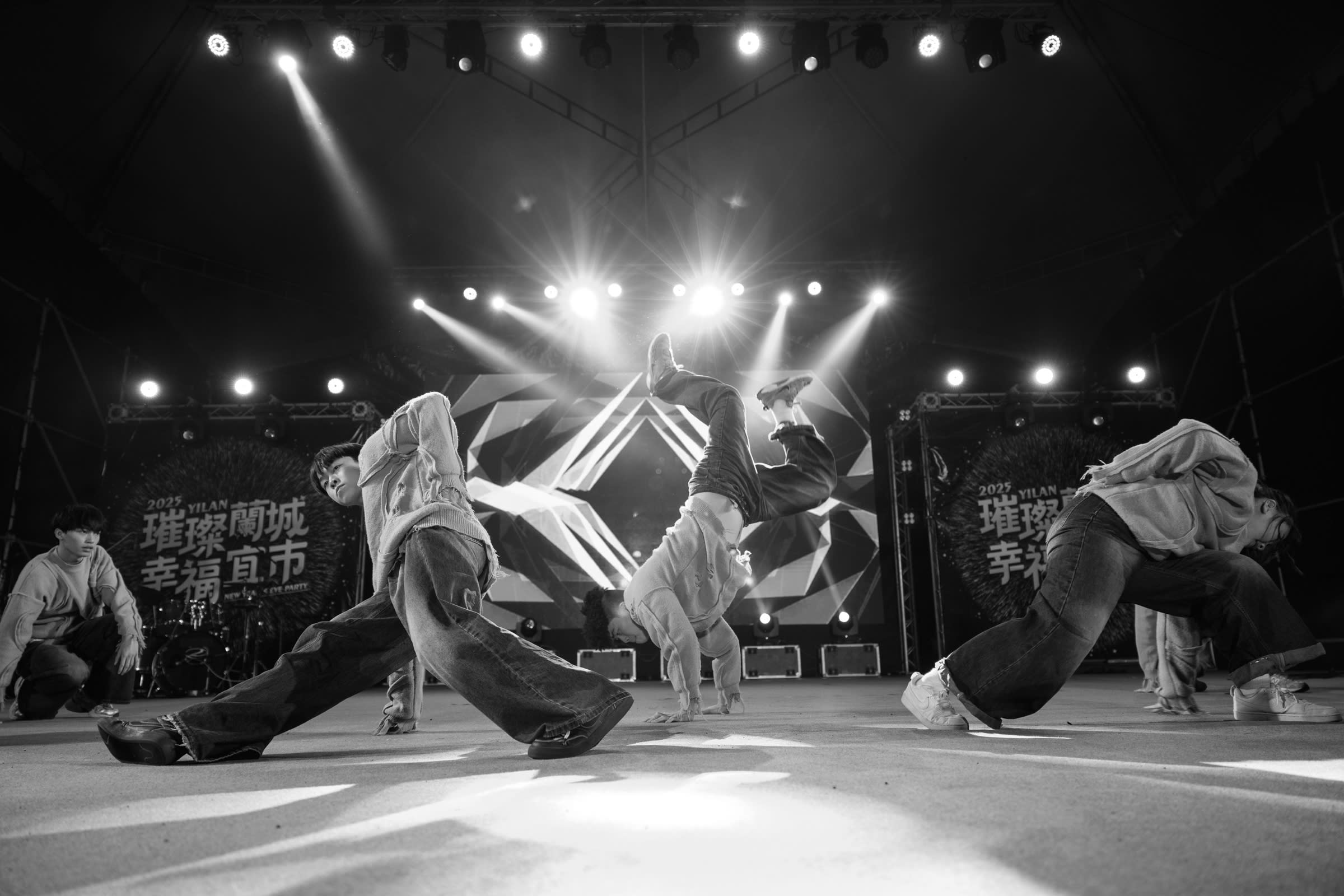 2025-new-years-eve-yilan