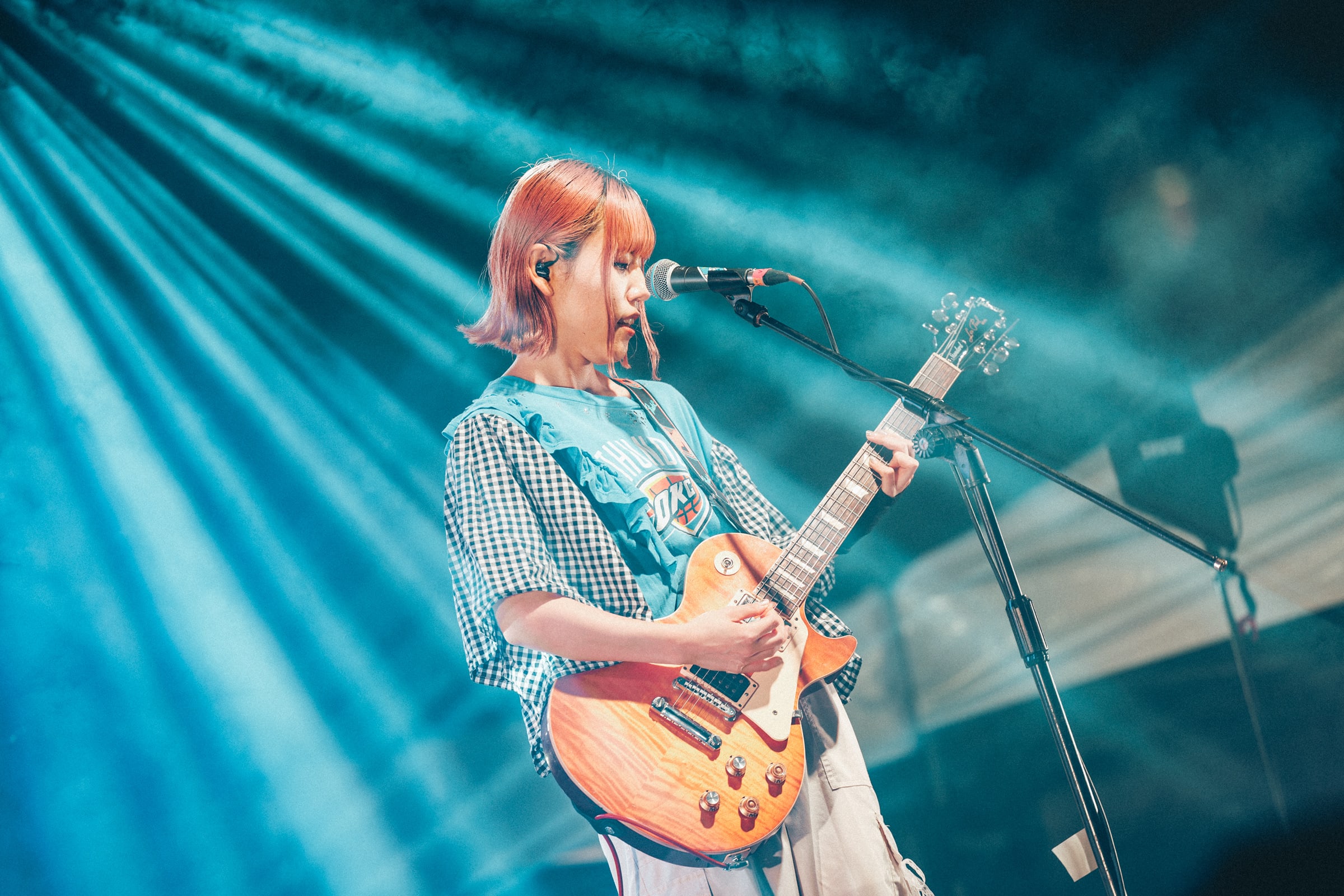 熱情與可愛兼顧的COPES吉他手