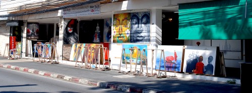Front view of shop in Chaweng