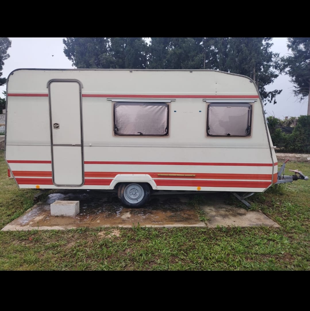 Caravana Dethleffs Nomad 460 TK + Pack Avances