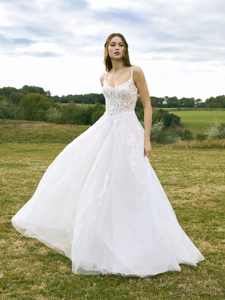 Vestido Rumbe da White One — Nelita Noivas Lisboa