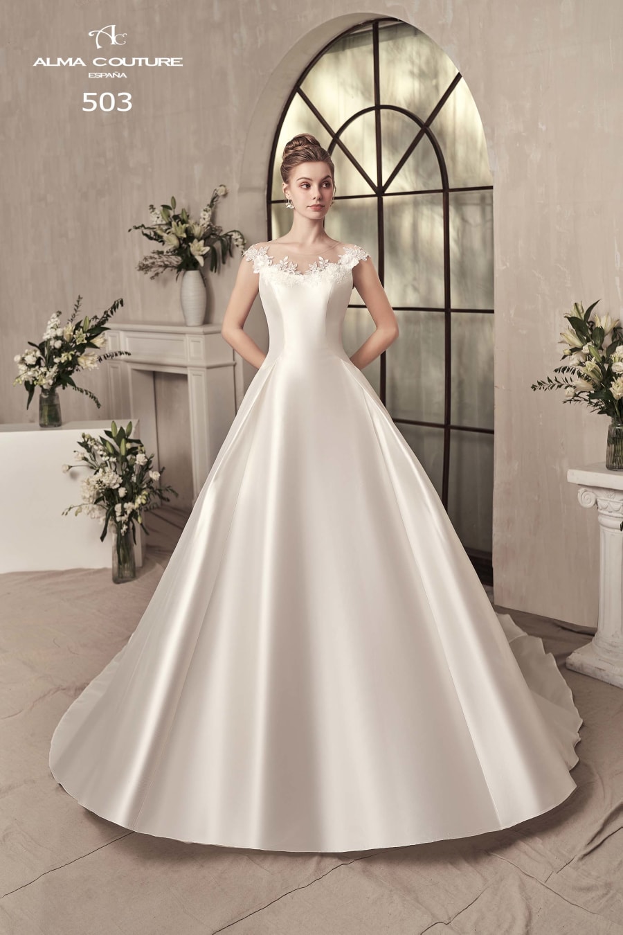 Vestido 503 da Alma Couture — Nelita Noivas Lisboa