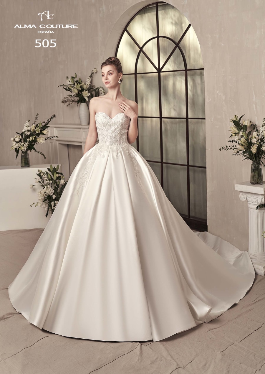 Vestido 505 da Alma Couture — Nelita Noivas Lisboa
