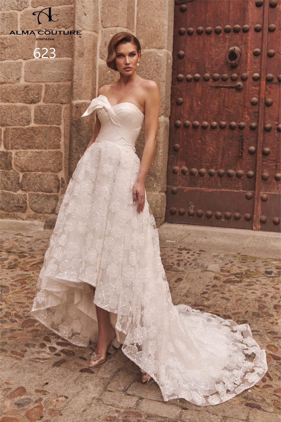 Vestido 623 da Alma Couture — Nelita Noivas Lisboa