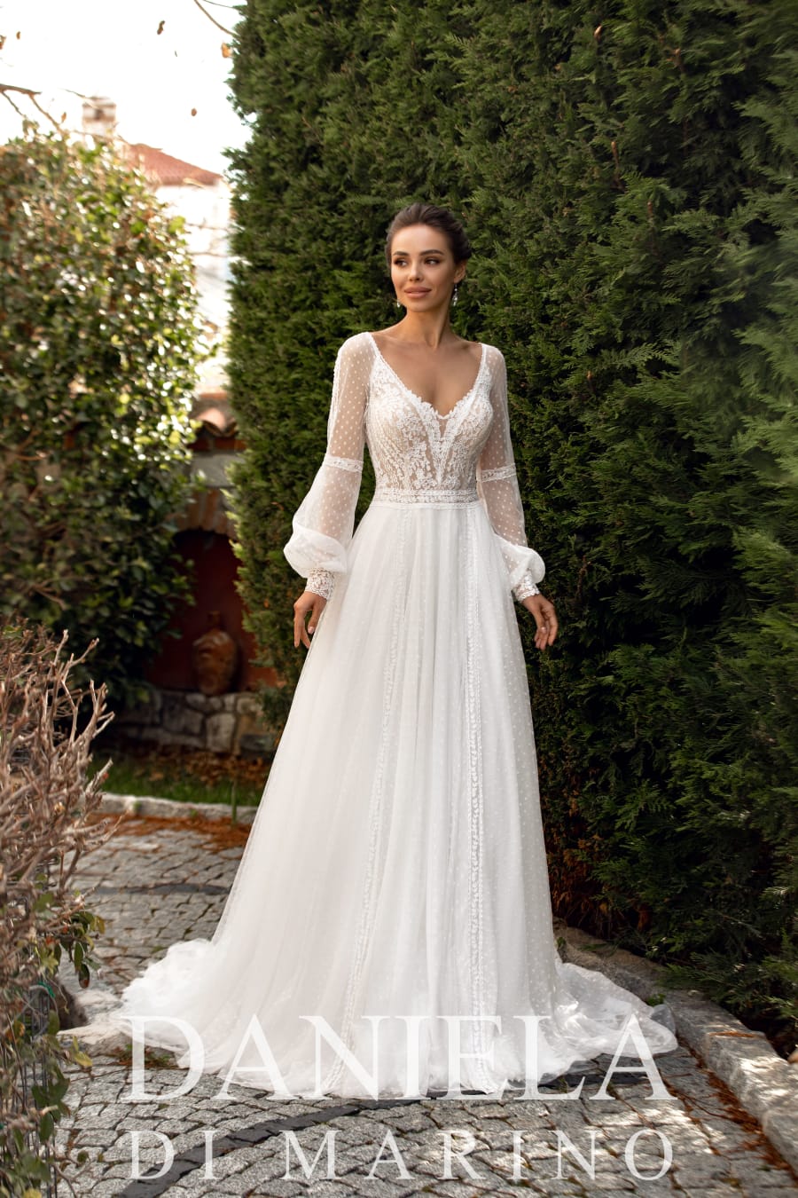 Vestido 6341 da Daniela di Marino — Nelita Noivas Lisboa