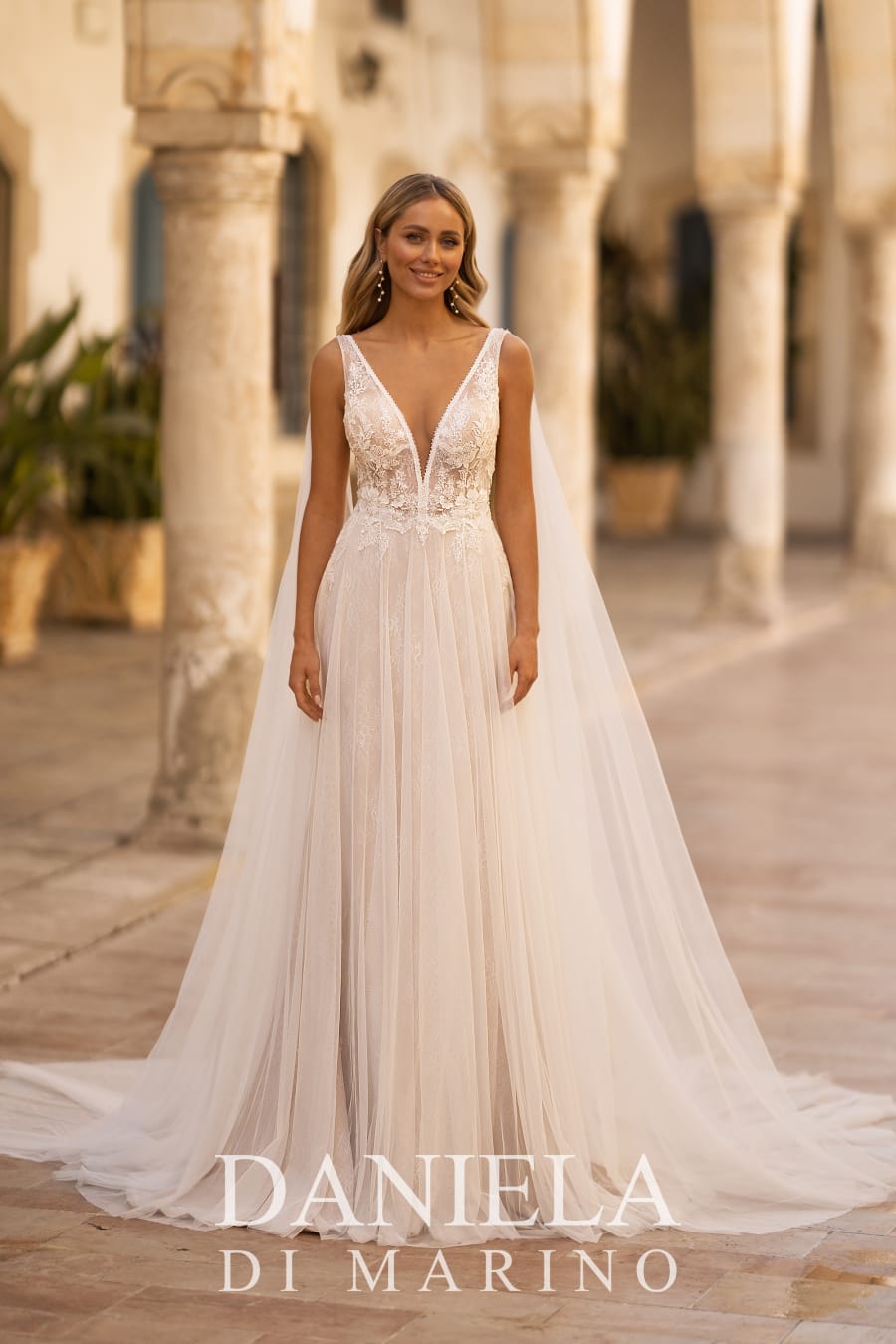 Vestido 6419 da Daniela di Marino — Nelita Noivas Lisboa