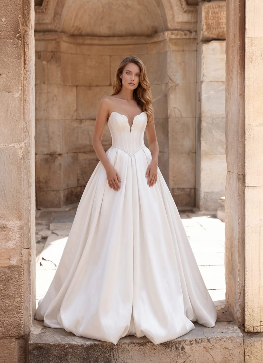 Vestido 6498 da Daniela di Marino — Nelita Noivas Lisboa