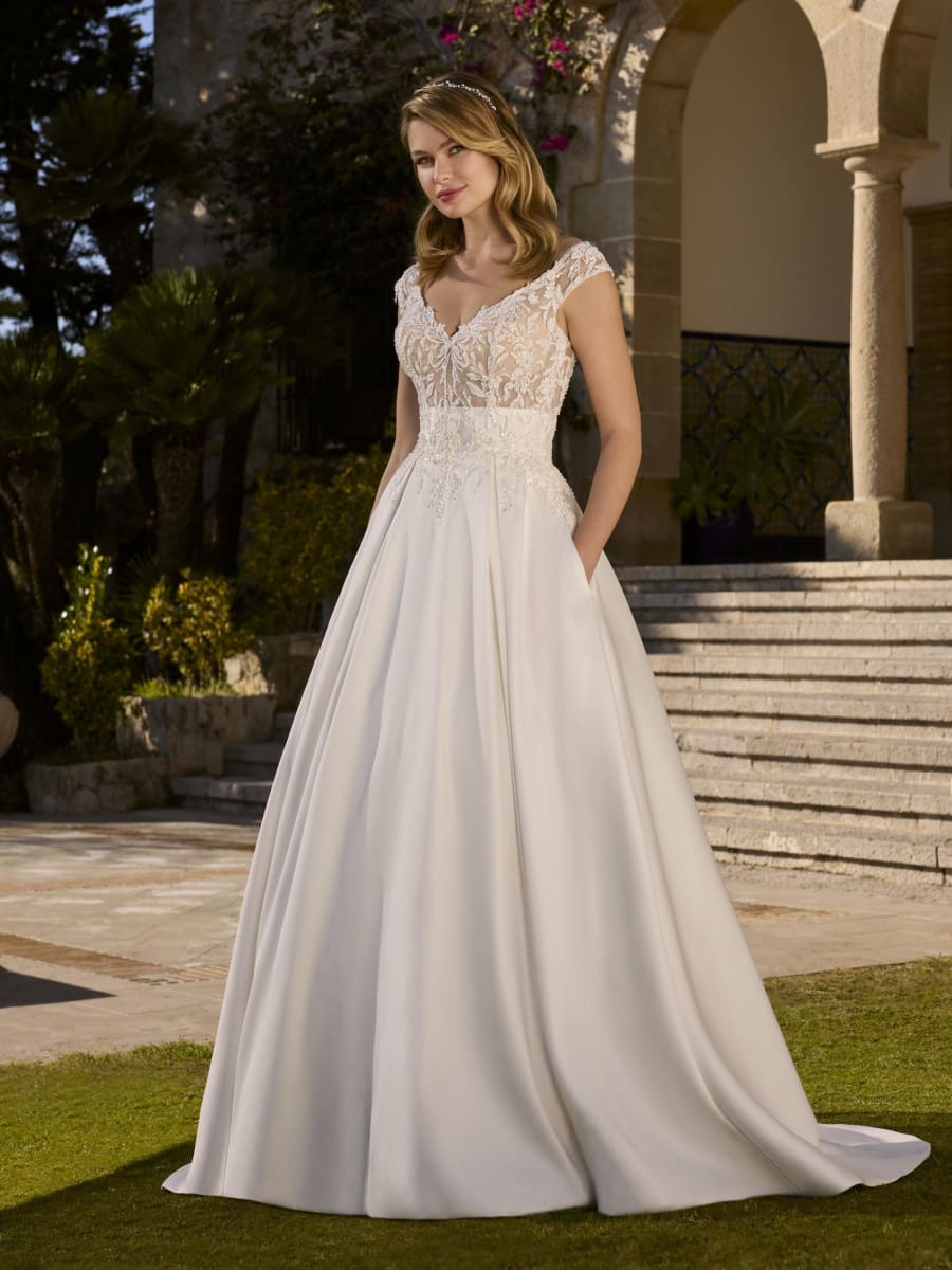 Vestido Jaslynn da Plus Size — Nelita Noivas Lisboa