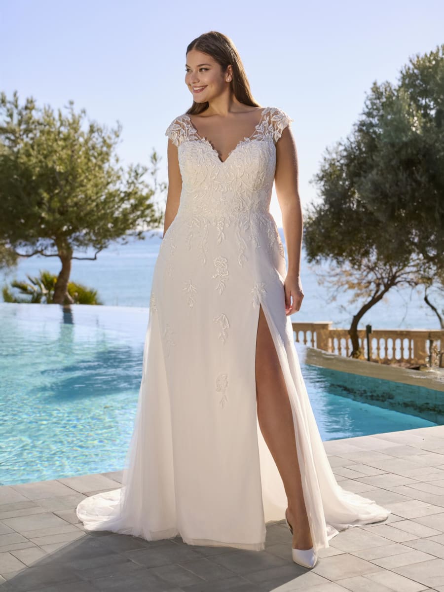 Vestido Magonza da Plus Size — Nelita Noivas Lisboa
