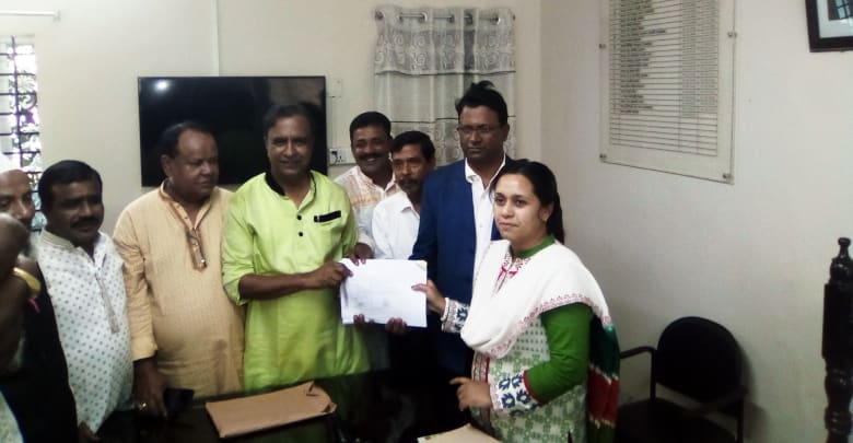 মুক্তাগাছায় মনোনয়নপত্র দাখিল করলেন যারা মনোনয়নপত্র দাখিল