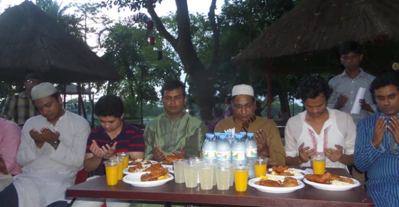 চট্টগ্রাম বিশ্ববিদ্যালয় চট্টগ্রাম বিশ্ববিদ্যালয় অ্যালামনাই এসোসিয়েশন ময়মনসিংহ (চুয়াম)’র ইফতার মাহফিল চট্টগ্রাম বিশ্ববিদ্যালয় অ্যালামনাই এসোসিয়েশন ময়মনসিংহ (চুয়াম)