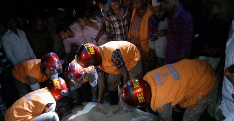 সড়ক দুর্ঘটনায় মোটর সাইকেল আরোহী নিহত ঈশ্বরগঞ্জে সড়ক দুর্ঘটনায় মোটর সাইকেল আরোহী নিহত ঈশ্বরগঞ্জে সড়ক দুর্ঘটনায় মোটর সাইকেল আরোহী নিহত