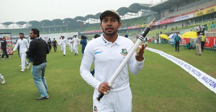 মুশফিককে তো বটেই, সাকিবকেও পাকিস্তান সফরে চান মুমিনুল! মুশফিককে তো বটেই, সাকিবকেও পাকিস্তান সফরে চান মুমিনুল!