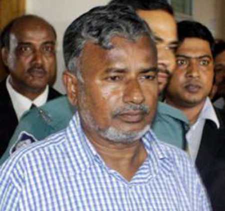 রেলে নিয়োগে দুর্নীতির মামলায় মৃধাসহ তিনজনের ৪ বছরের কারাদন্ড রেলে নিয়োগে দুর্নীতি রেলে নিয়োগে দুর্নীতির মামলার রায়