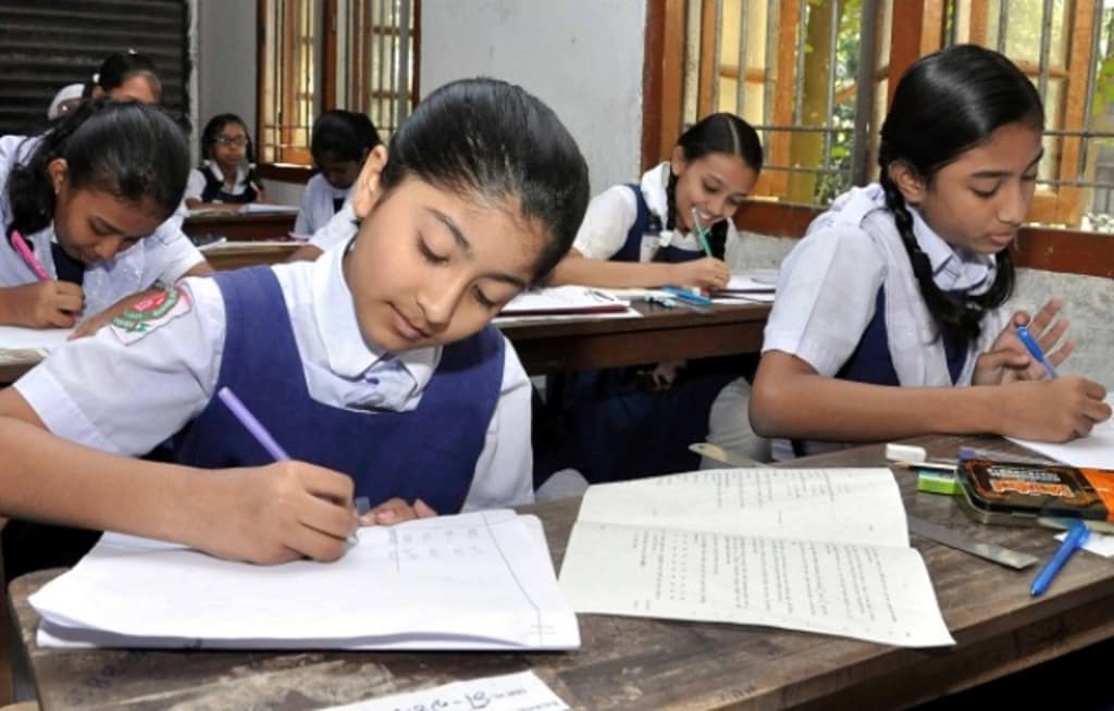 সমাপনীর ফল ‘২৫ থেকে ২৭ ডিসেম্বরের মধ্যে সমাপনীর ফল ‘২৫ থেকে ২৭ ডিসেম্বরের মধ্যে