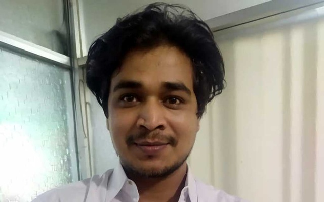 গ্রেপ্তারের পর চট্টগ্রামের সন্ত্রাসী সরোয়ারের বাড়িতে মিললো একে-২২ গ্রেপ্তারের পর চট্টগ্রামের সন্ত্রাসী সরোয়ারের বাড়িতে মিললো একে-২২