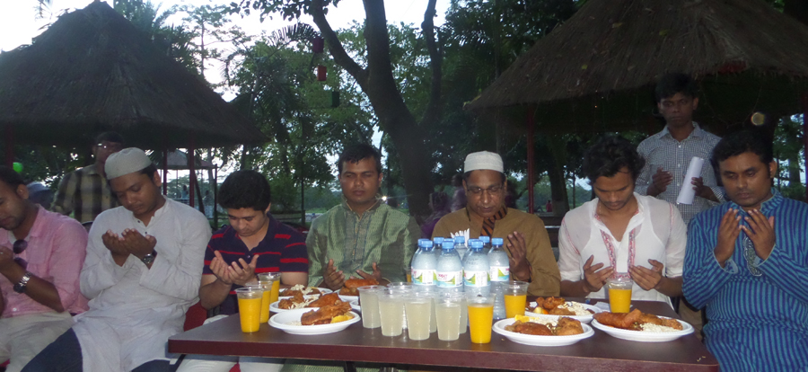 চট্টগ্রাম বিশ্ববিদ্যালয় অ্যালামনাই এসোসিয়েশন ময়মনসিংহ (চুয়াম)’র ইফতার মাহফিল চট্টগ্রাম বিশ্ববিদ্যালয় চট্টগ্রাম বিশ্ববিদ্যালয় অ্যালামনাই এসোসিয়েশন ময়মনসিংহ (চুয়াম)