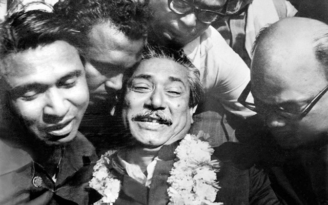 আজ জাতির জনক বঙ্গবন্ধু শেখ মুজিবুর রহমানের স্বদেশ প্রত্যাবর্তন দিবস শেখ মুজিবুর রহমান আজ জাতির জনক বঙ্গবন্ধু শেখ মুজিবুর রহমানের স্বদেশ প্রত্যাবর্তন দিবস