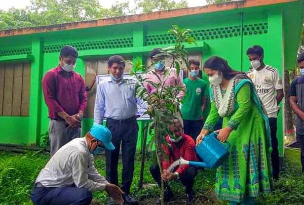 মুক্তাগাছায় বৃক্ষরোপণ কর্মসূচির উদ্বোধন মুক্তাগাছায় বৃক্ষরোপণ কর্মসূচির উদ্বোধন
