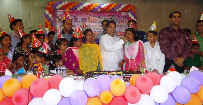 ওয়ার্ল্ডভিশন বাংলাদেশ মুক্তাগাছার উদ্যোগে শিশুদের জন্মদিন পালন ওয়ার্ল্ডভিশন বাংলাদেশ মুক্তাগাছার উদ্যোগে শিশুদের জন্মদিন পালন