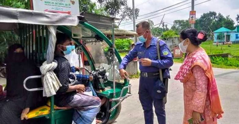মুক্তাগাছায় ভ্রাম্যমাণ আদালতের অভিযানে ঘুড়ি উৎসব পন্ড মুক্তাগাছায় ভ্রাম্যমাণ আদালতের অভিযানে ঘুড়ি উৎসব পন্ড