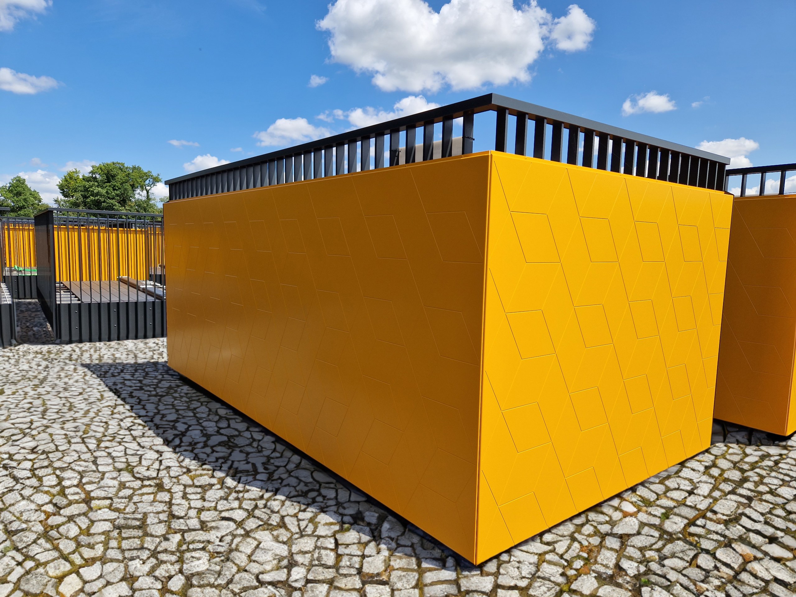 Sapphire’s Identité Balustrade brings creation to the forefront