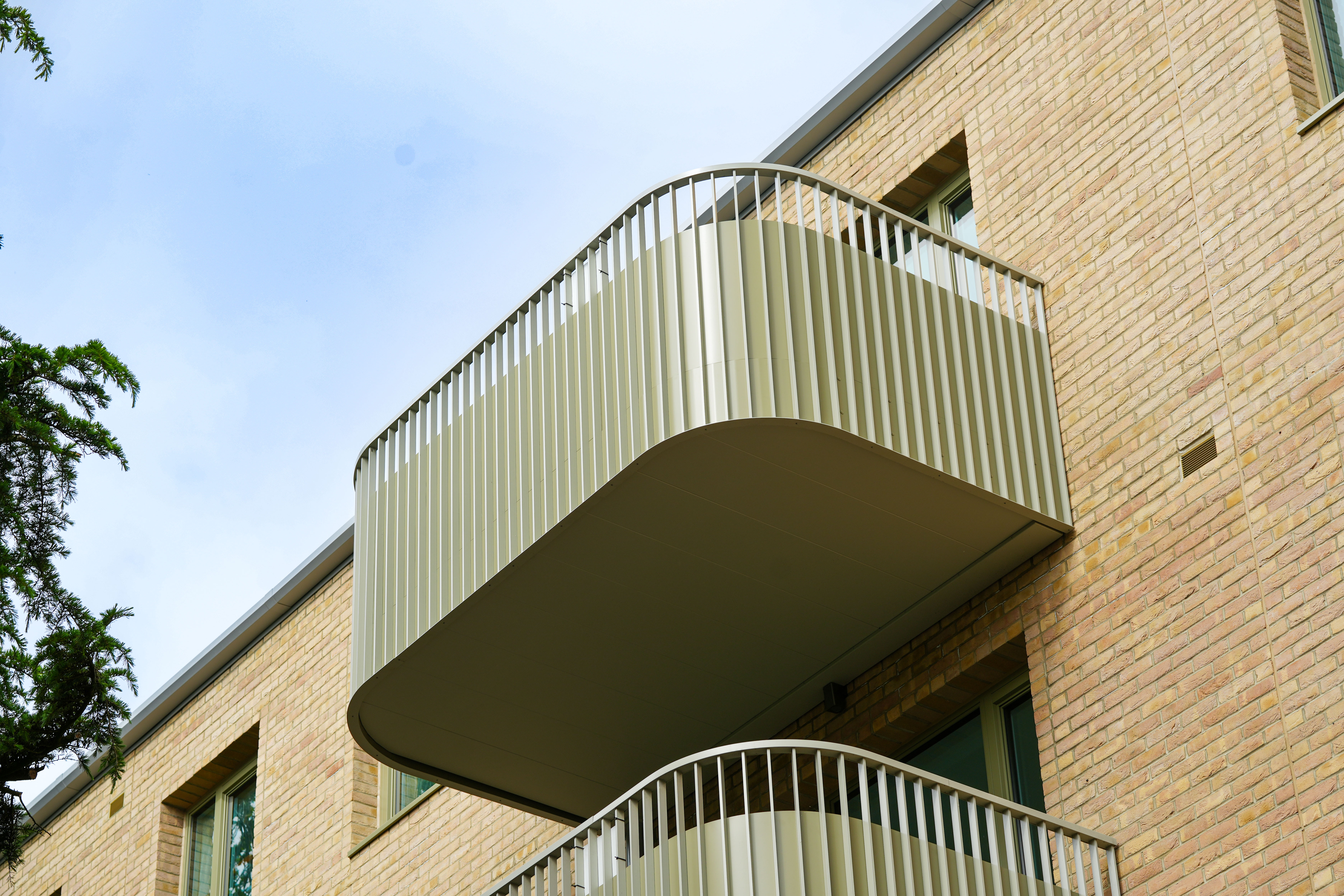 A Sapphire Crescent Corner balcony at Sydenham Hill, South London.