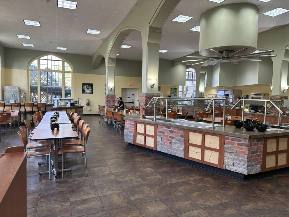 Dining hall with Food stations