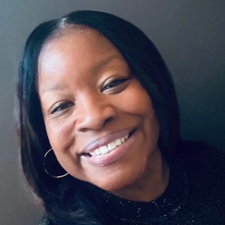 Portrait of Terri Linton