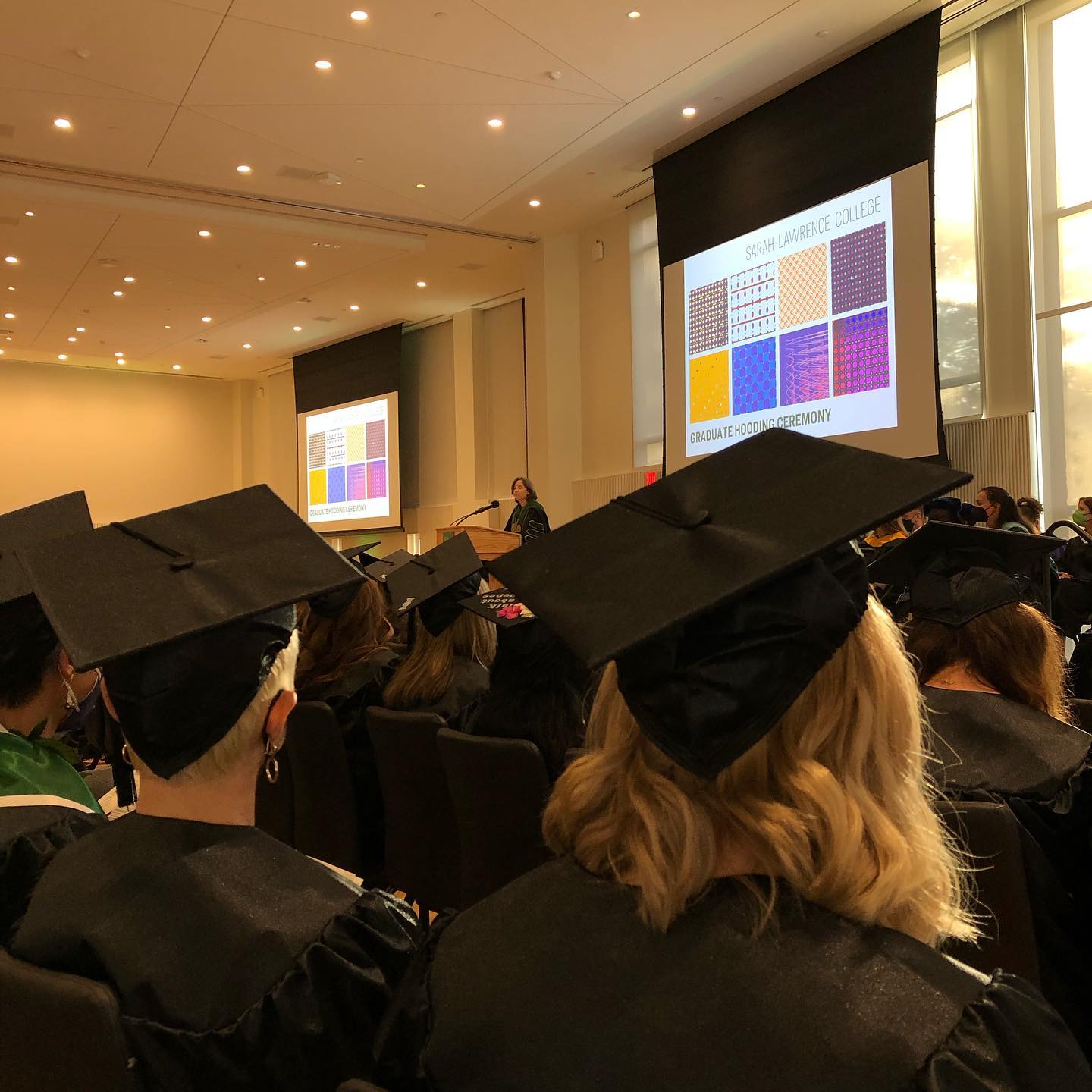 Congratulations to all our masters students receiving their hoods at tonight’s ceremony! • • • #sarahlawrencecollege #sarahlawrence #hoodingceremony #gradschool #masters #slc2022 #commencement #sarahlawrencetogether