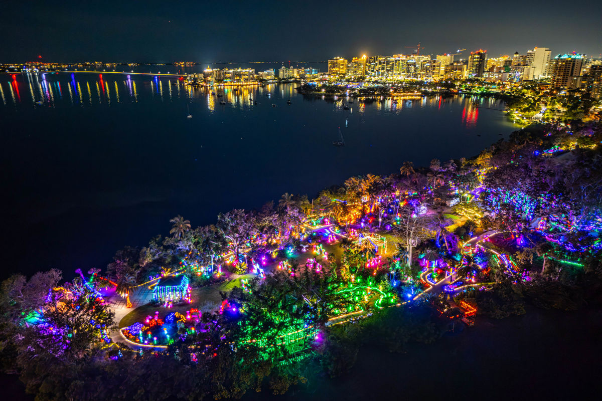 Stop Your Doom Scrolling and Look at These Photos of Selby Gardens