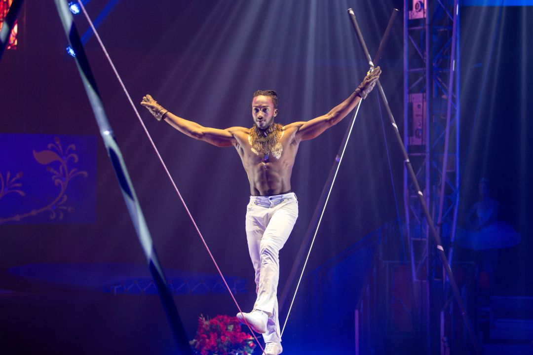 Antino Pansa walking the slack rope.