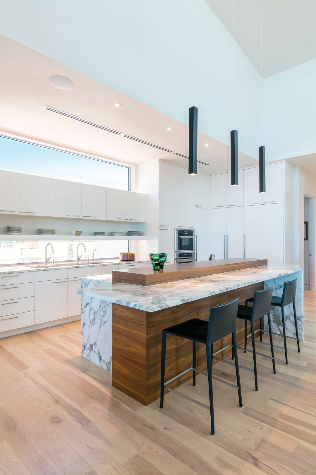 A kitchen that's as pretty as it is functional.