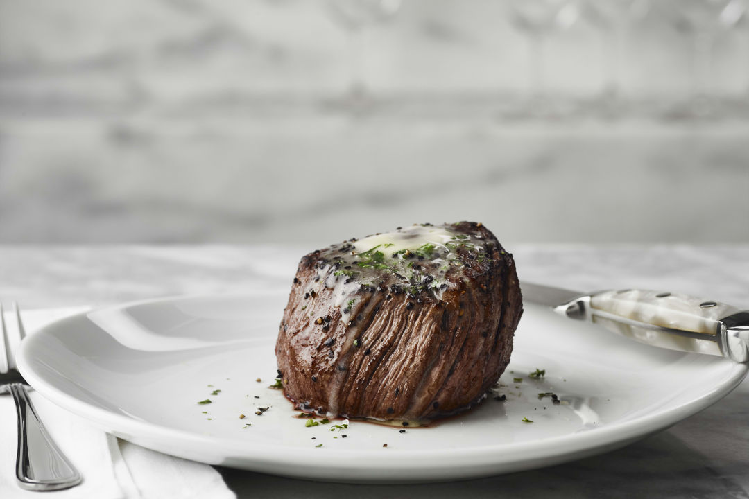 Fleming's Prime Steakhouse & Wine Bar opens today at UTC.