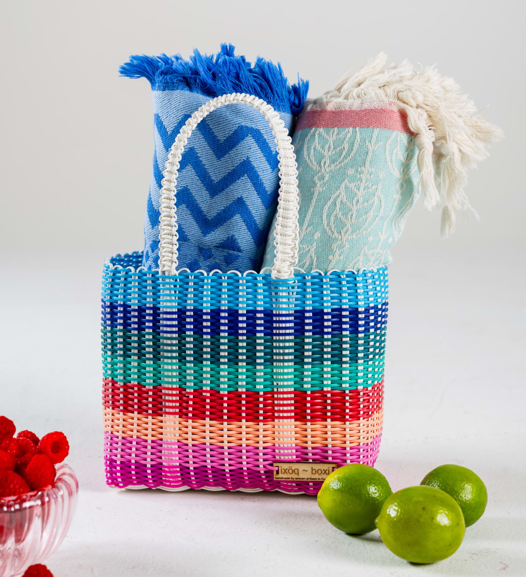 Ixöq recycled plastic tote