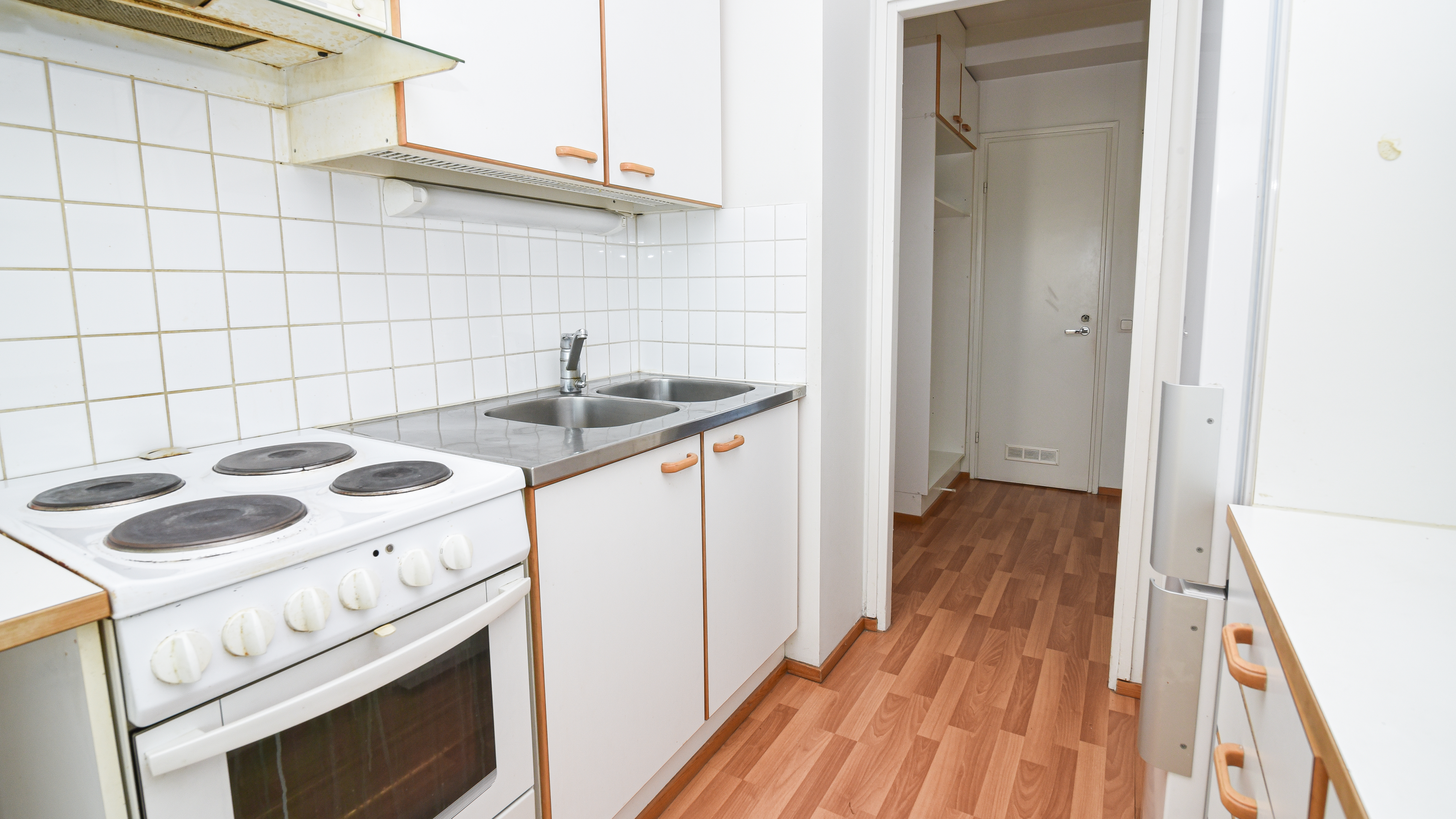 Stylish and bright 1 br in Viherlaakso 5