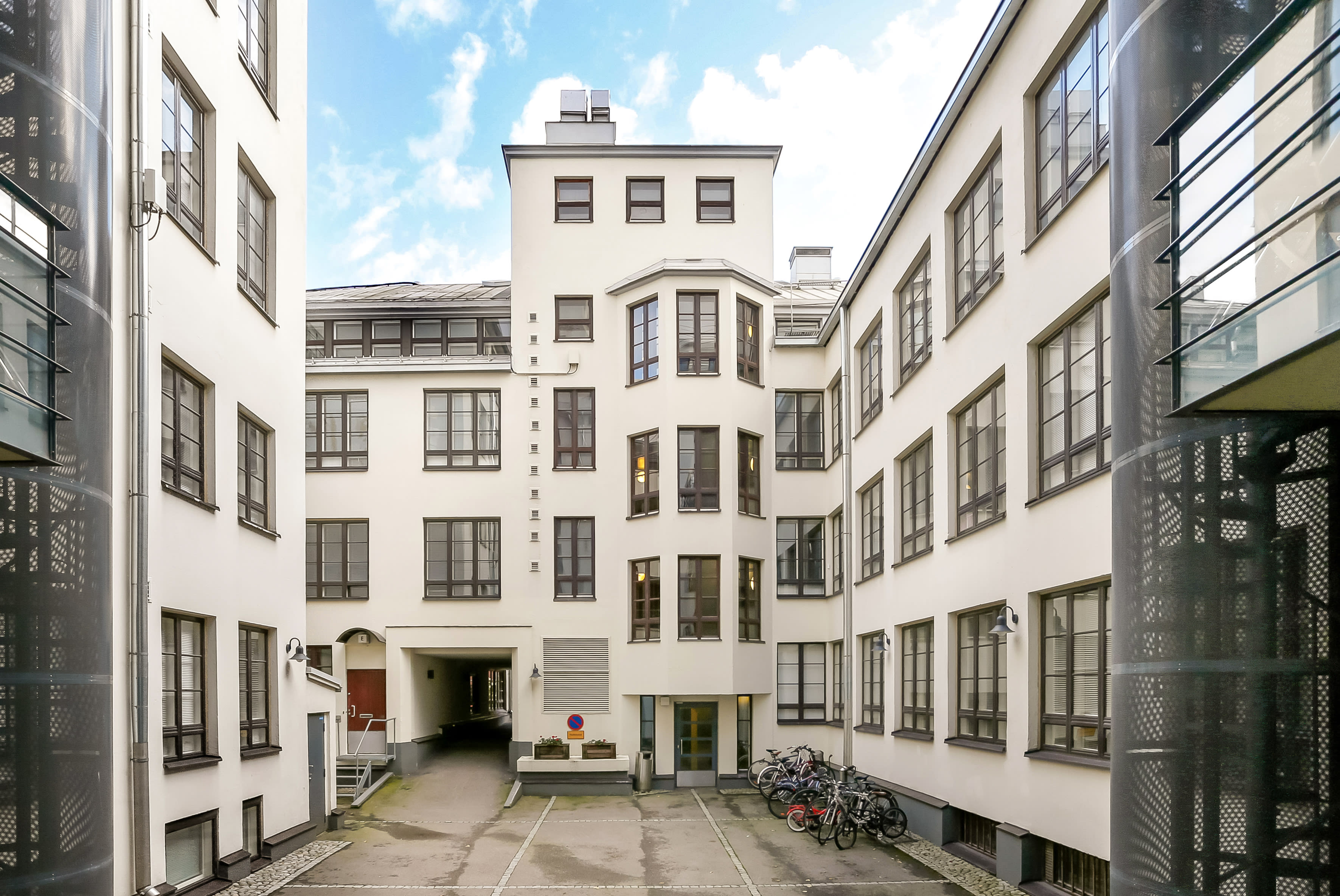 Rental apartment, 1 bedroom, 56.5 m², Lönnrotinkatu 32, Kamppi, Helsinki