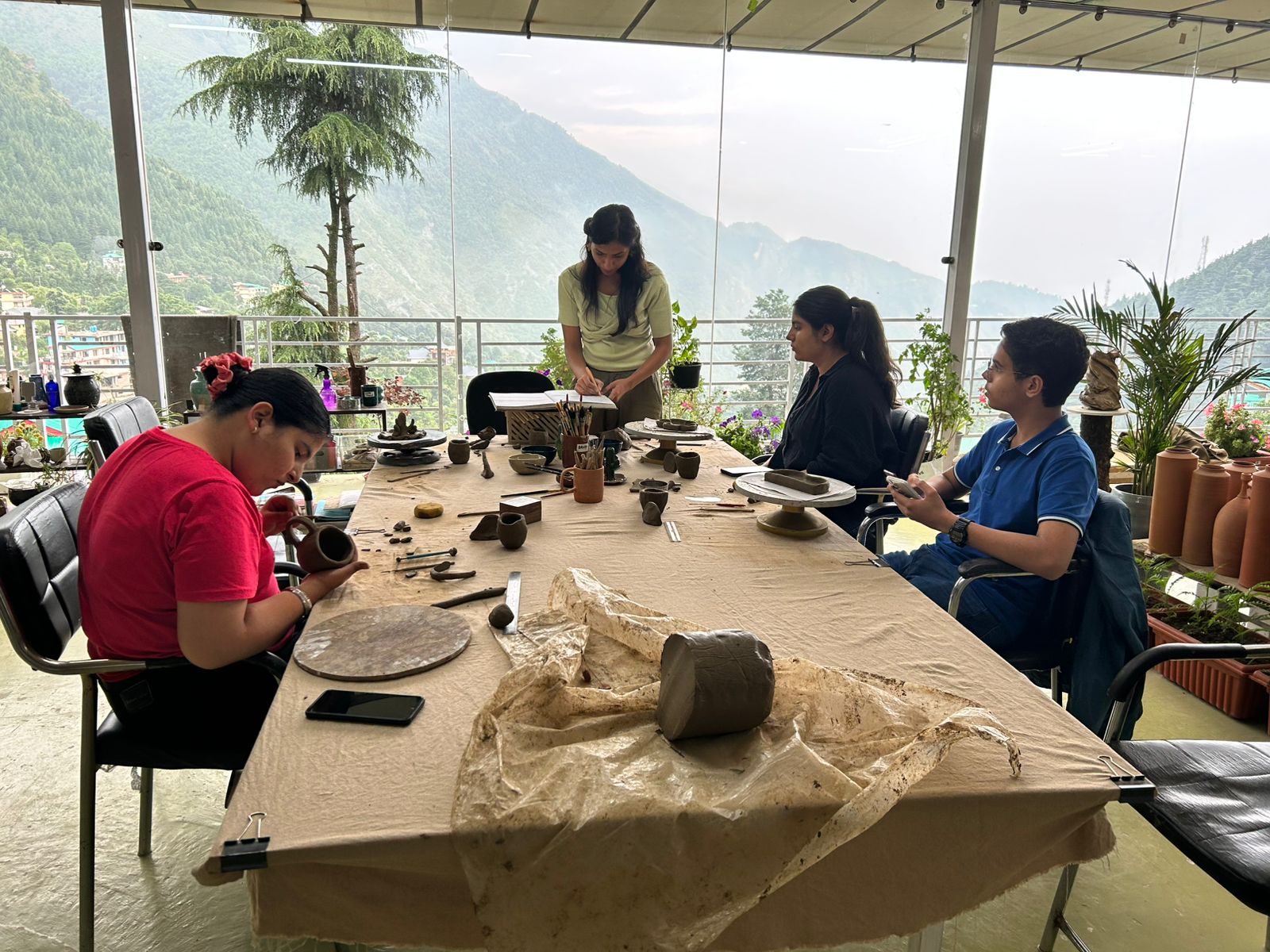 Kigen Academy.studio