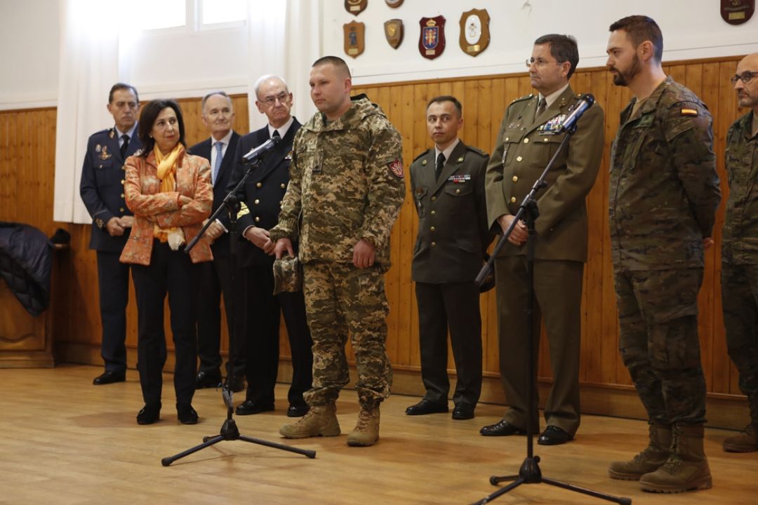 Spain Trains Ukrainian Troops on the Hawk Air Defence Missile
