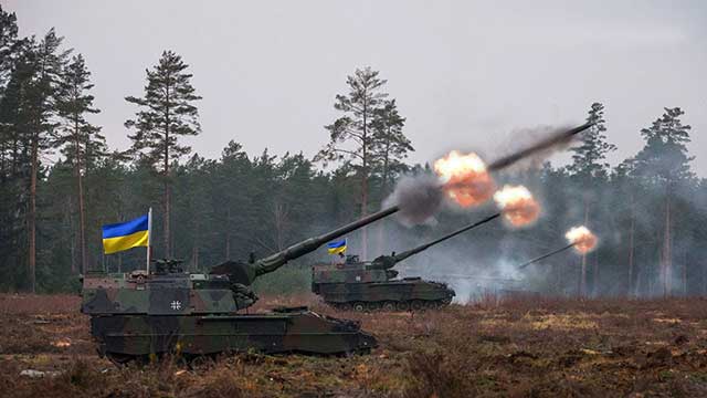 German self-propelled howitzers in Ukraine are showing signs of wear