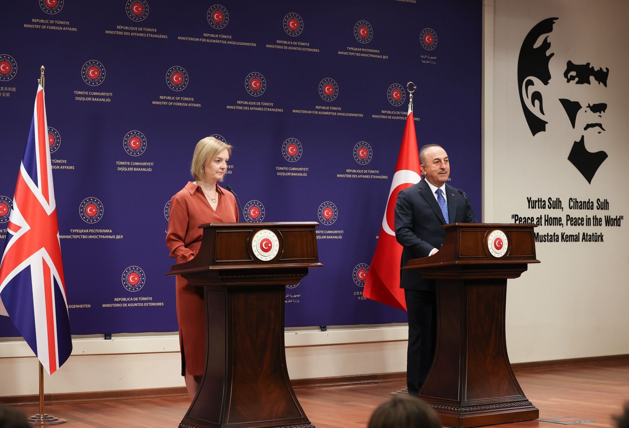 British Foreign and Defence Ministers visited Turkiye to deepen relations