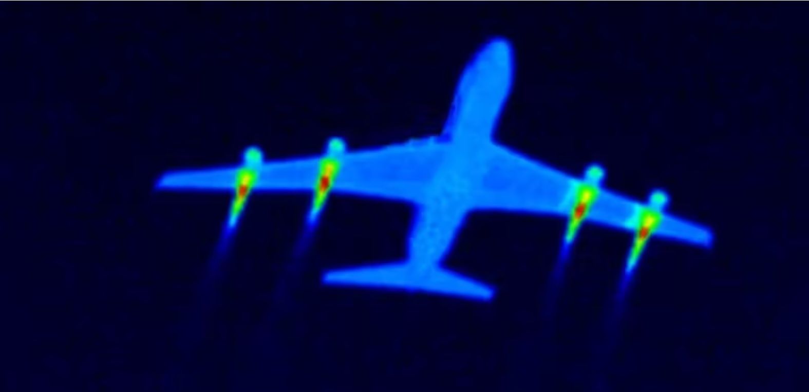 Sidewinder Fired from F-16 Missed the Target on the First Attempt