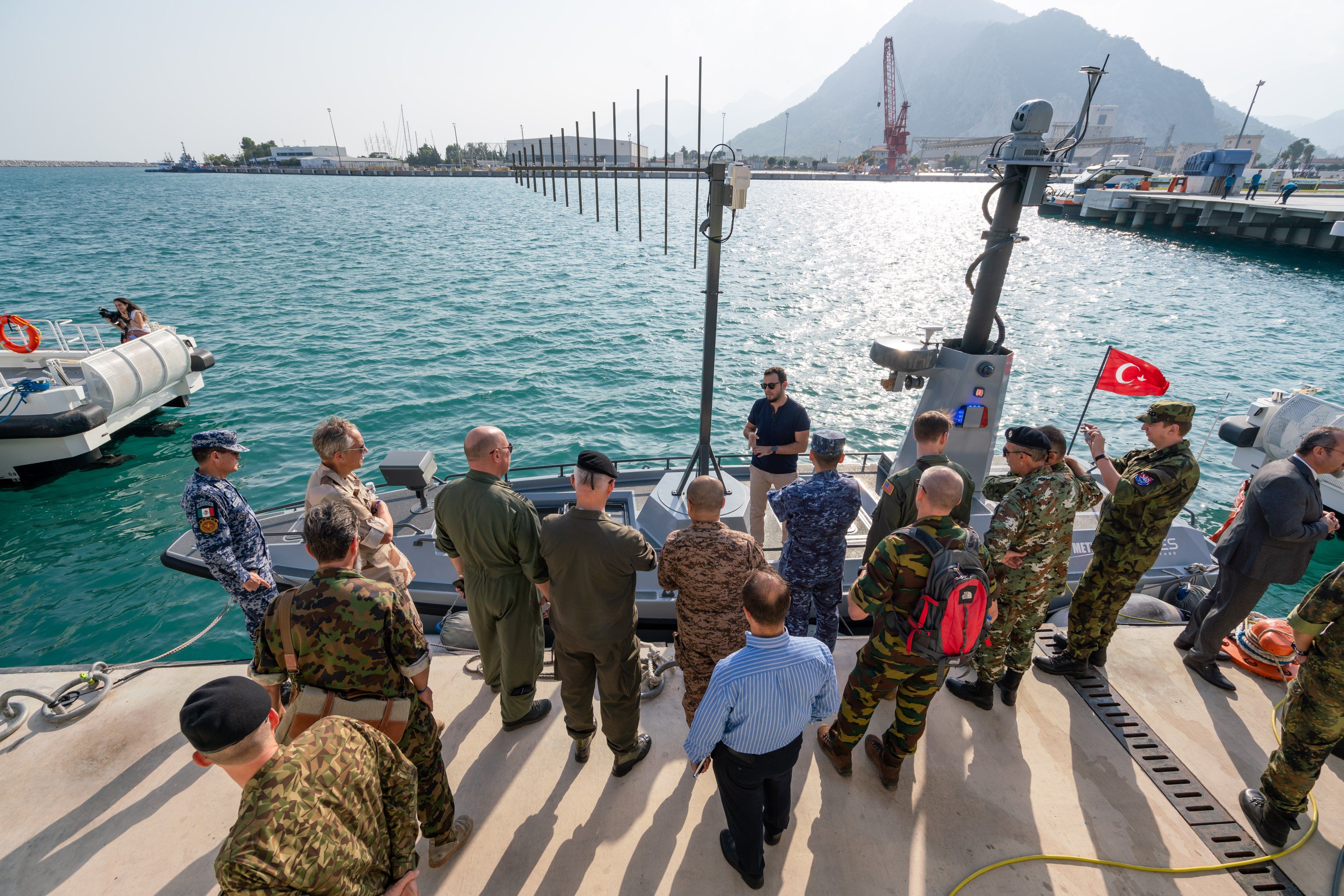 ARES displayed ULAQ’s electronic attack version