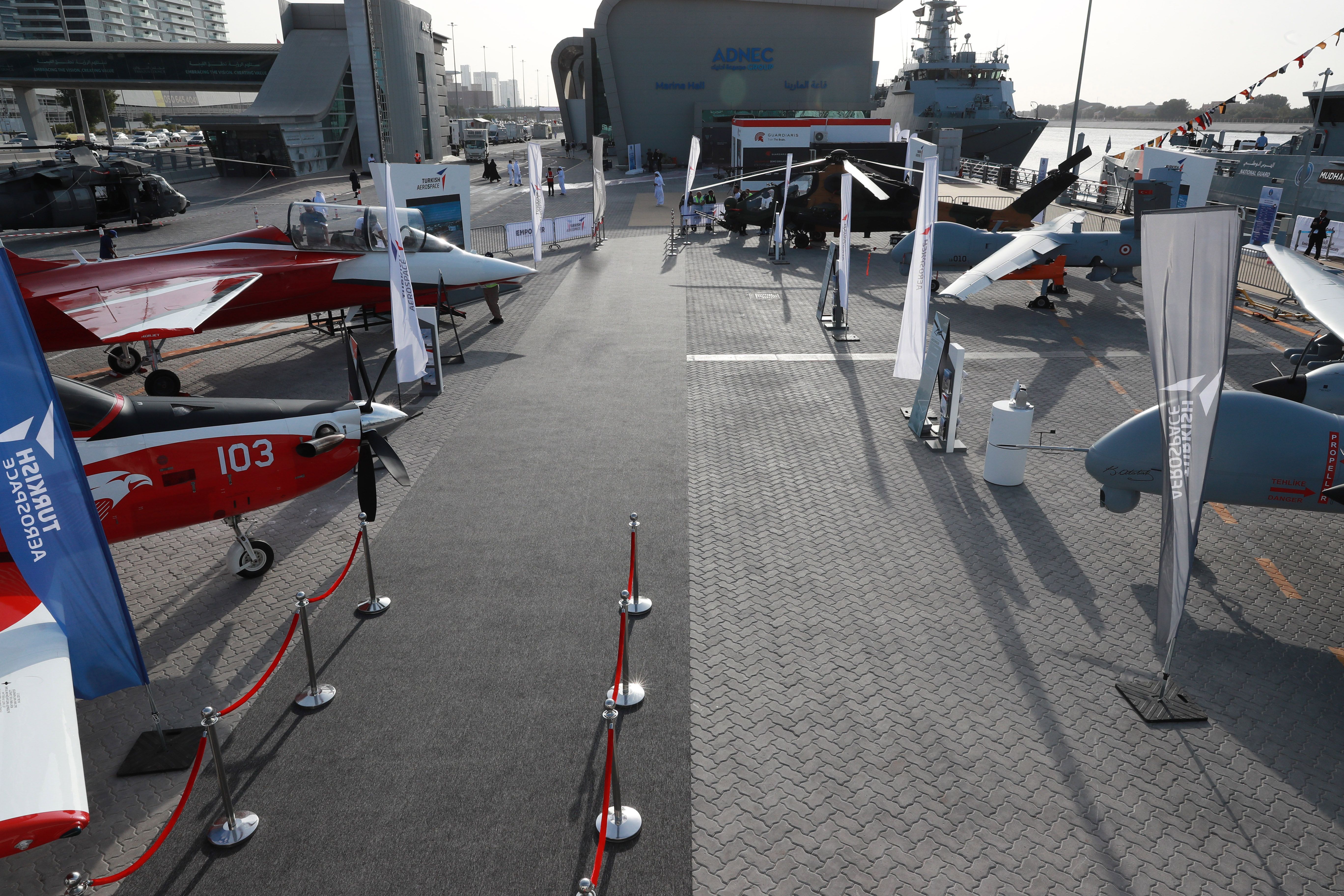 TUSAŞ Attends Defence Expo in UAE